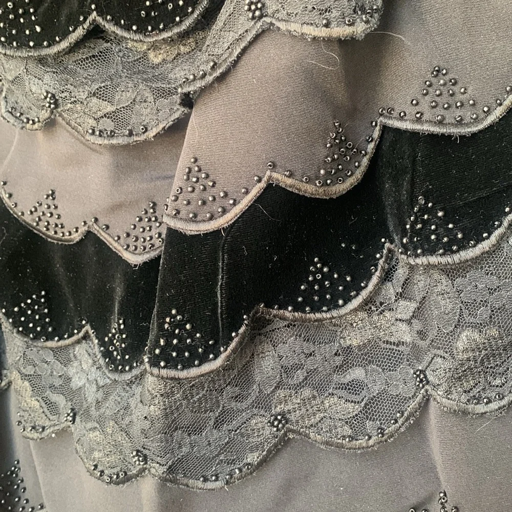 NWT Sherrie Bloom- Chetta B 75% Silk beaded